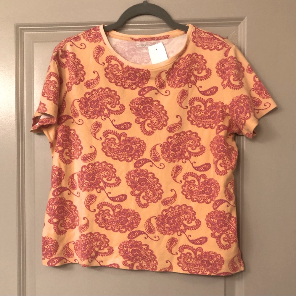 Kim Rogers size medium peach and pink paisley tee